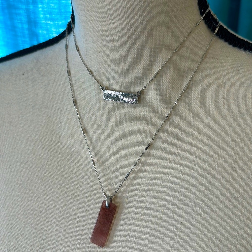 2-Piece Layered Pendant Necklaces